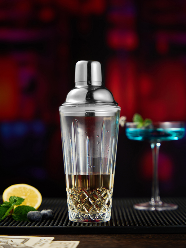 Boethius Glass Shaker 425ml - Stainless steel top 2